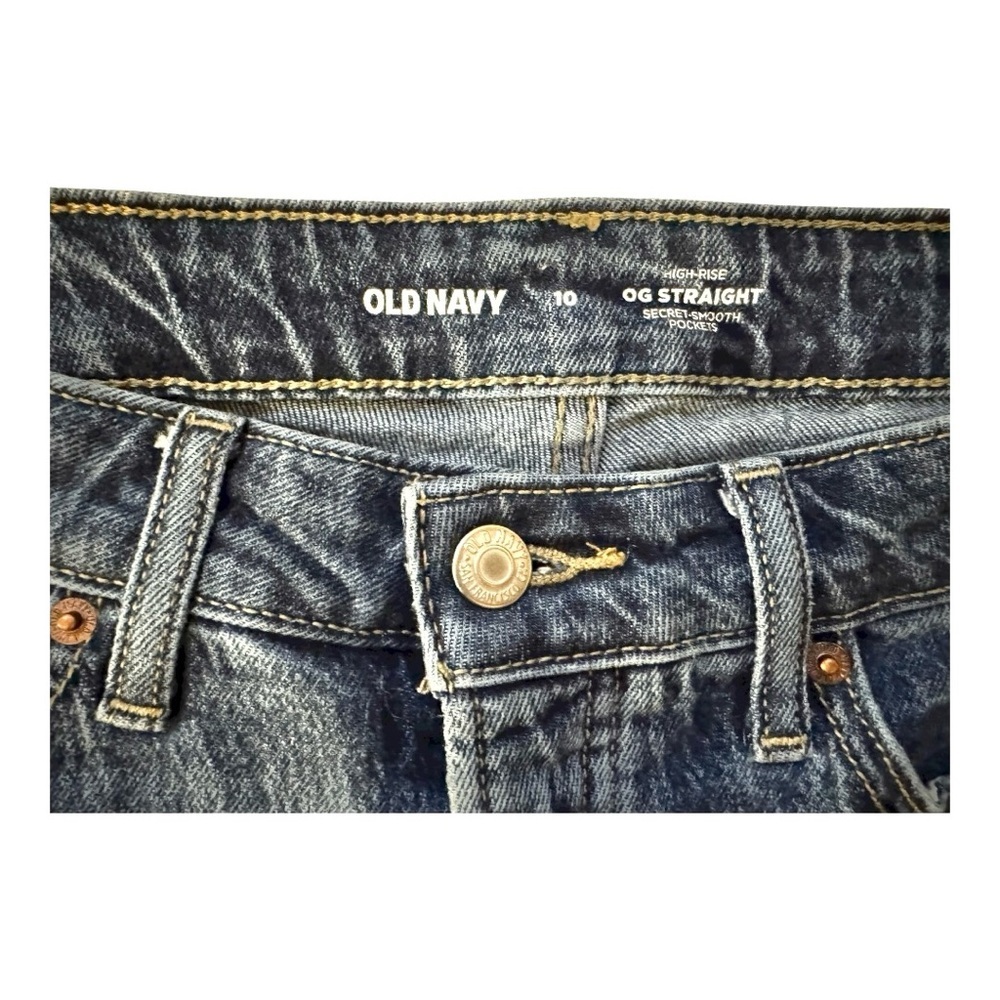 Old Navy High-Waisted Button-Fly OG
Straight Ankle Jeans, Size 10 - Picture 10 of 14